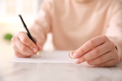 離婚問題において内容証明郵便を利用するメリットや効力とは？